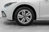 Volkswagen Golf 96kW thumbnail