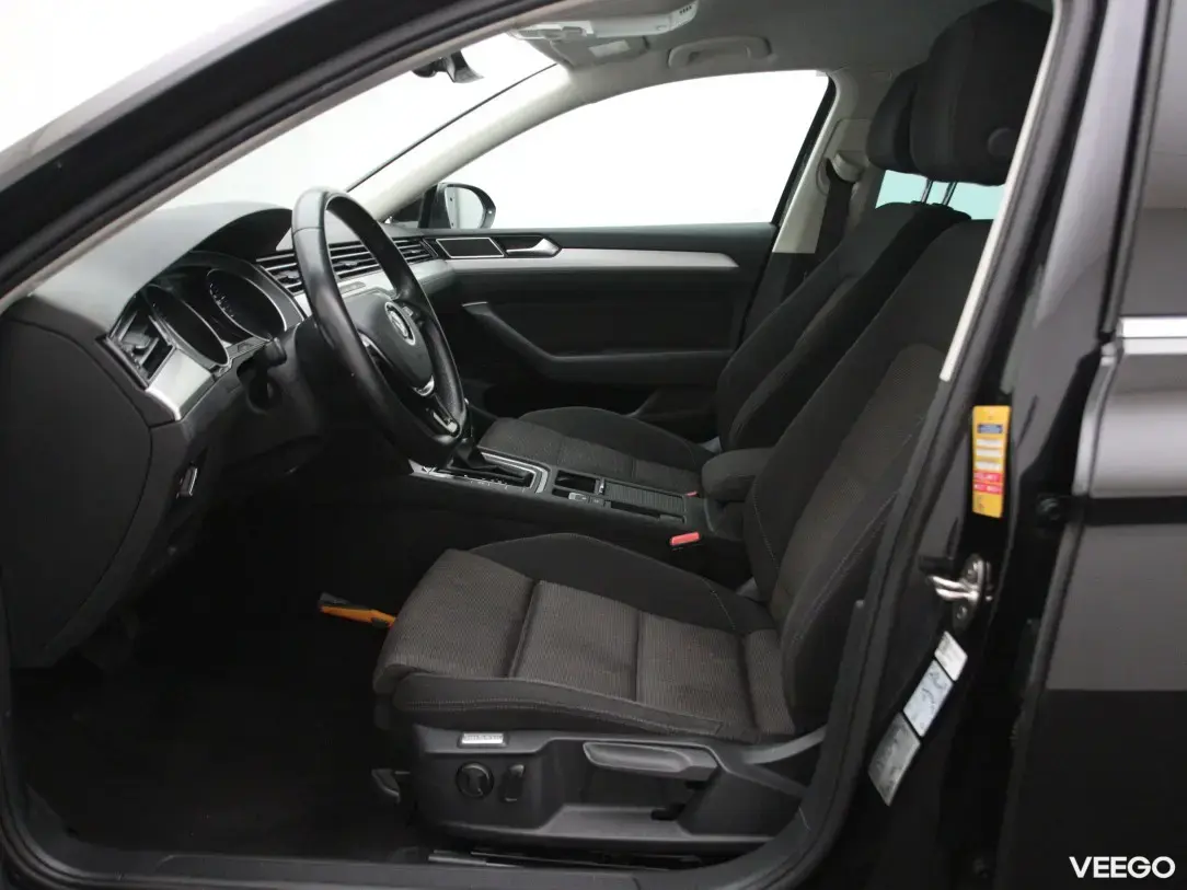 Volkswagen Passat 1.6 88kW