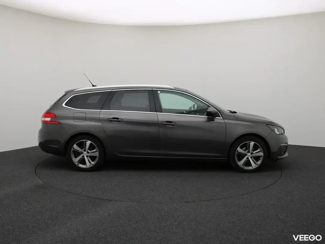 Peugeot 308 1.5 96kW