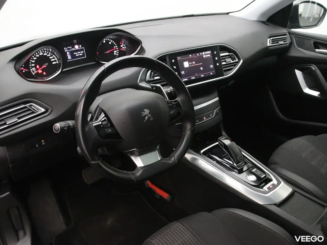 Peugeot 308 1.5 96kW
