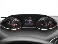 Peugeot 308 1.5 96kW thumbnail