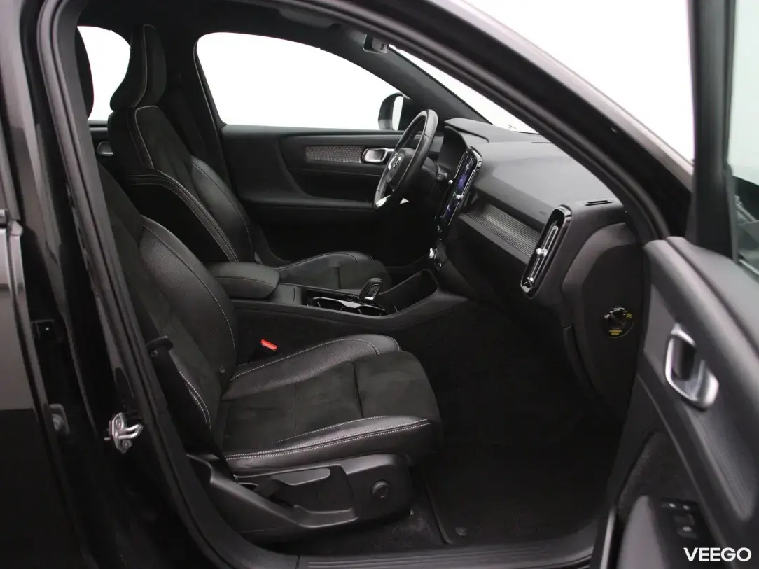 Volvo XC40 0 300kW