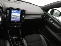 Volvo XC40 0 300kW thumbnail