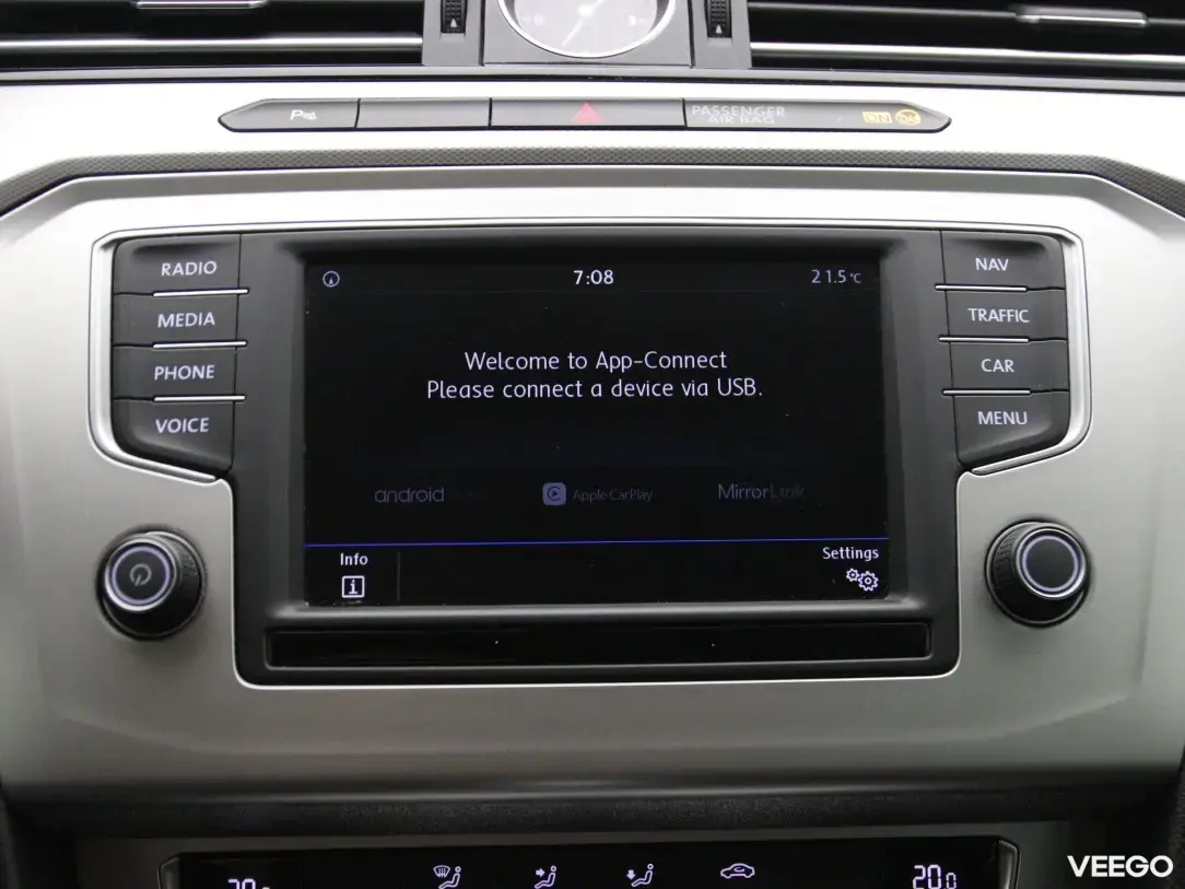 Volkswagen Passat 1.6 88kW