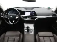 BMW 318 2 100kW thumbnail