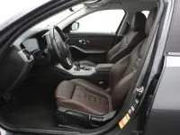 BMW 318 2 100kW thumbnail