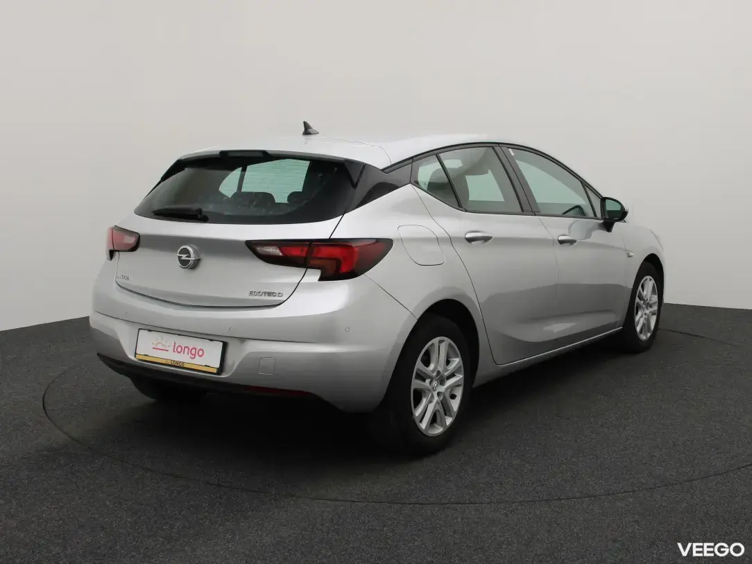 Opel Astra 1.6 81kW
