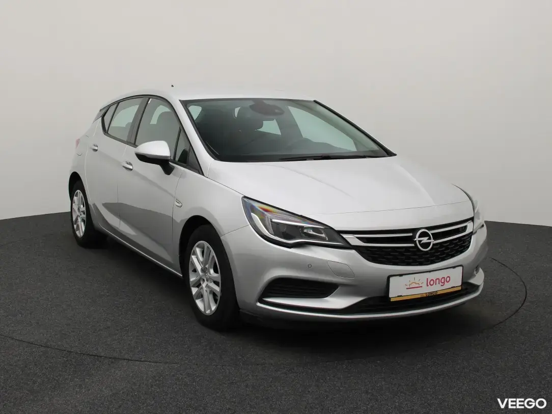 Opel Astra 1.6 81kW