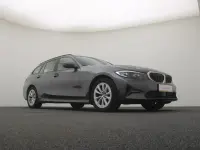 BMW 318 2 100kW thumbnail
