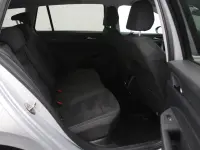 Volkswagen Golf 2 110kW thumbnail