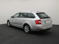 Skoda Octavia 1.5 110kW thumbnail