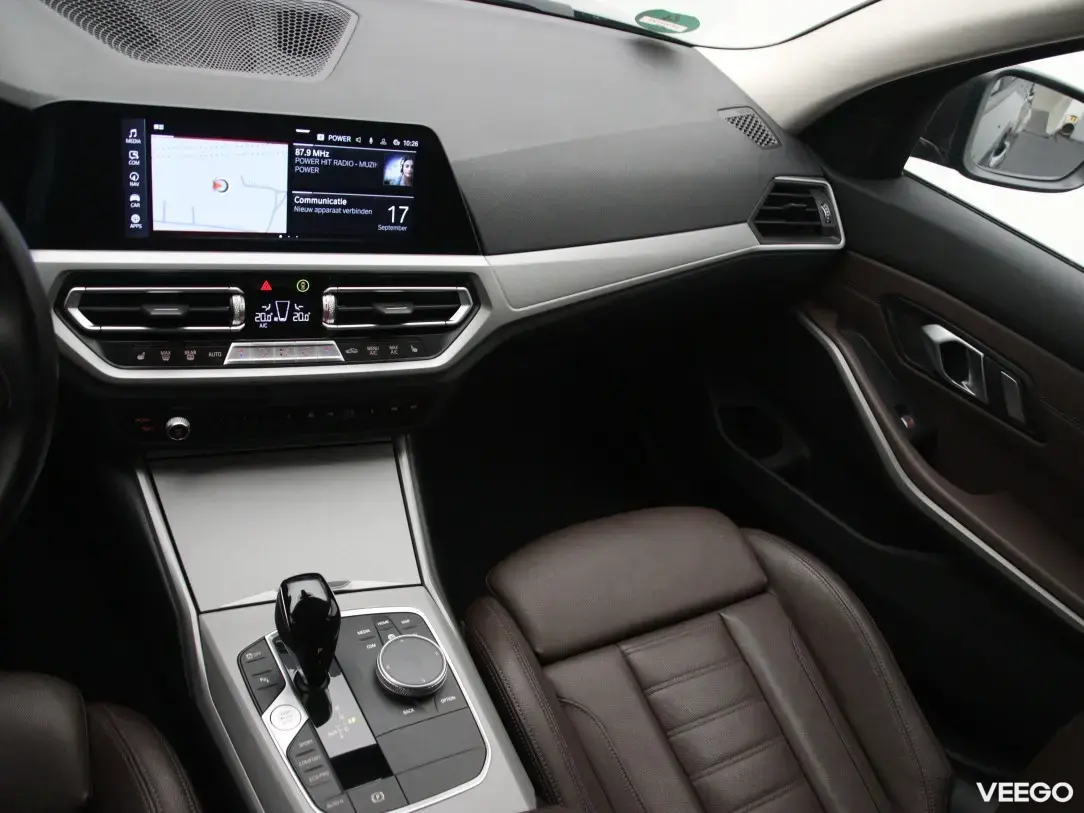 BMW 318 2 100kW