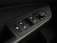 Volkswagen Golf 2 110kW thumbnail