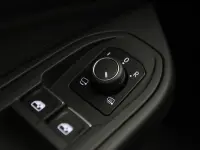 Volkswagen Golf 2 110kW thumbnail