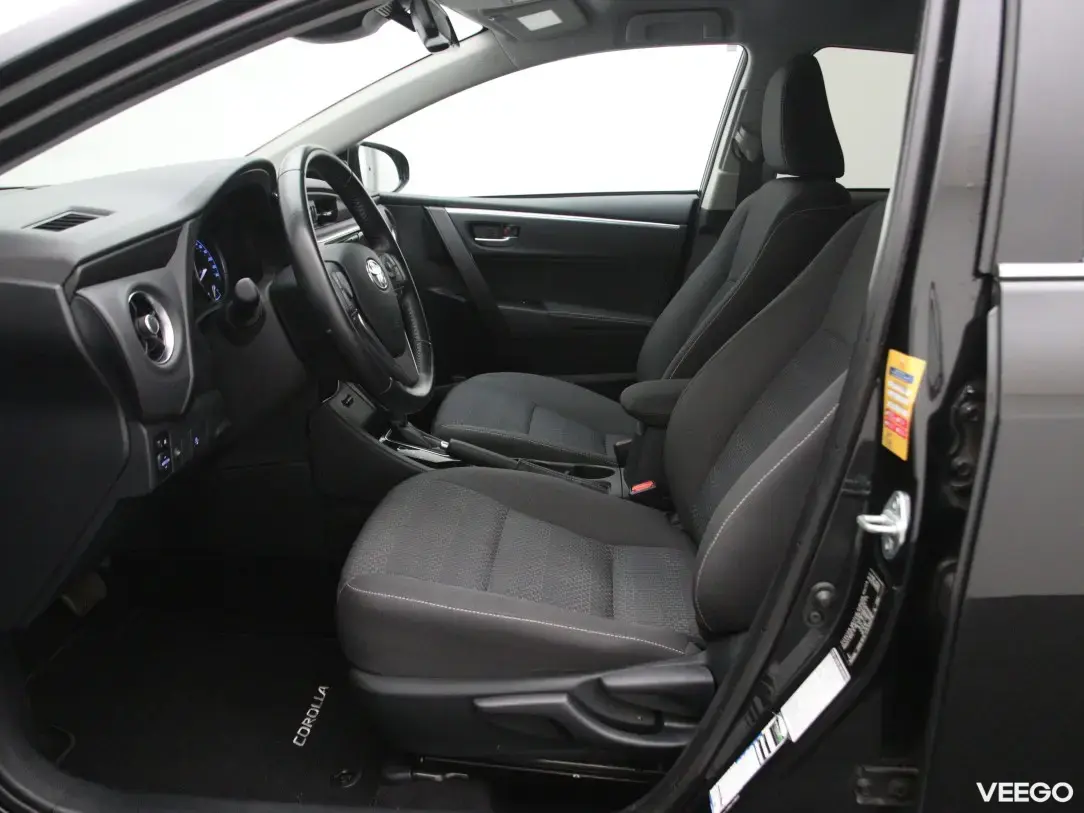 Toyota Corolla 1.6 97kW