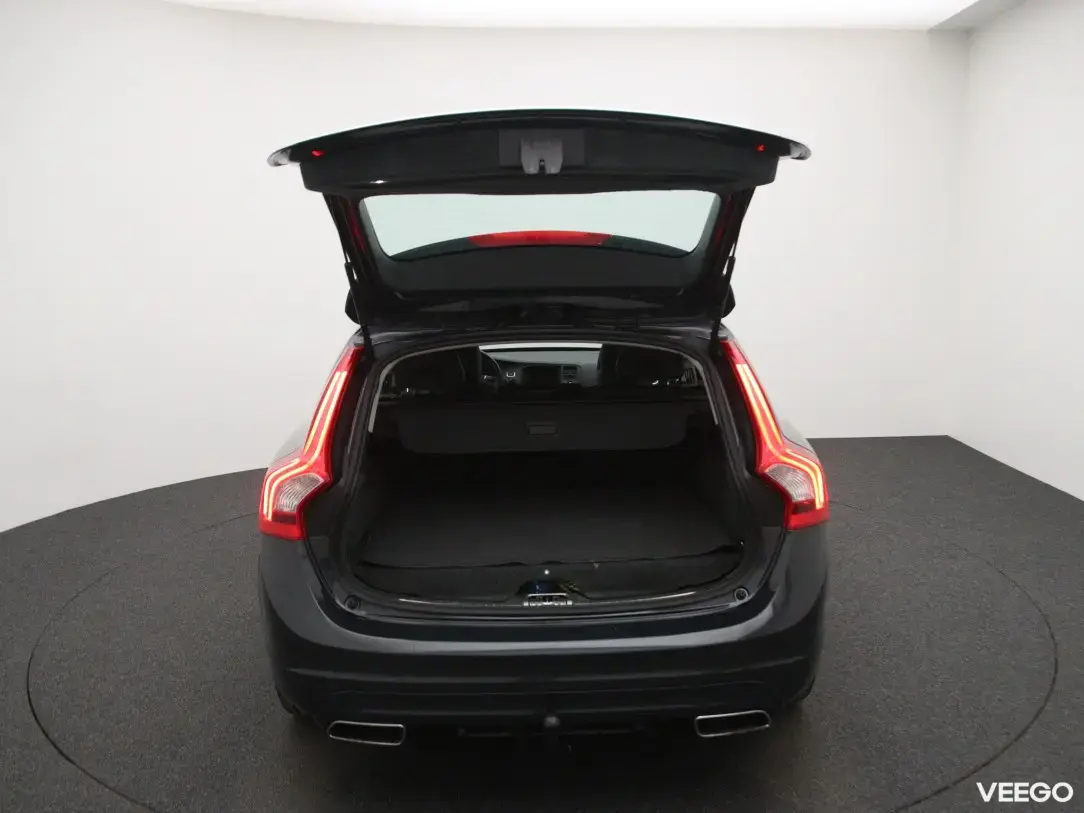 Volvo V60 2.4 158kW