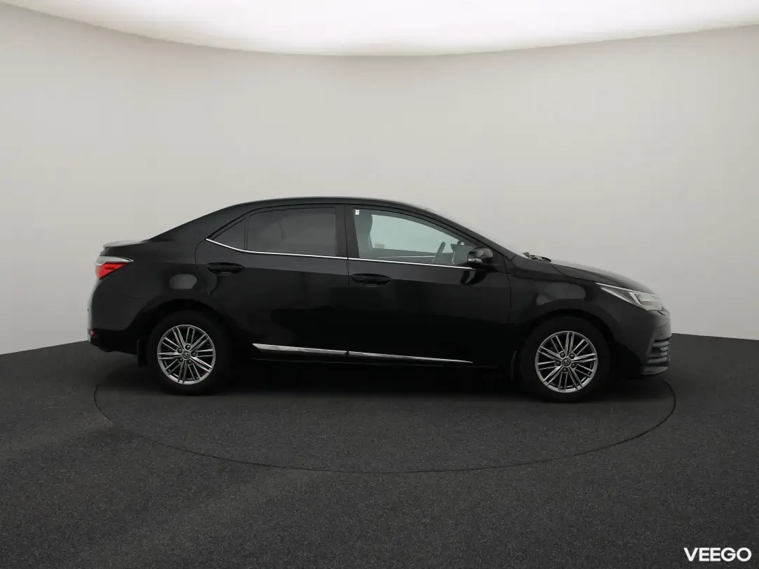 Toyota Corolla 1.6 97kW
