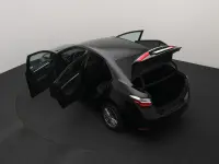 Toyota Corolla 1.6 97kW thumbnail