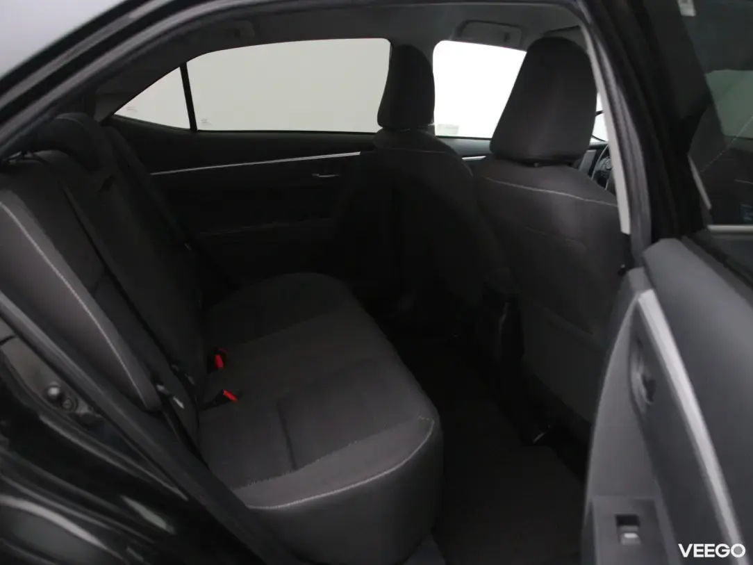 Toyota Corolla 1.6 97kW