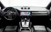 Porsche Cayenne E-Hybrid 3.0 340kW thumbnail