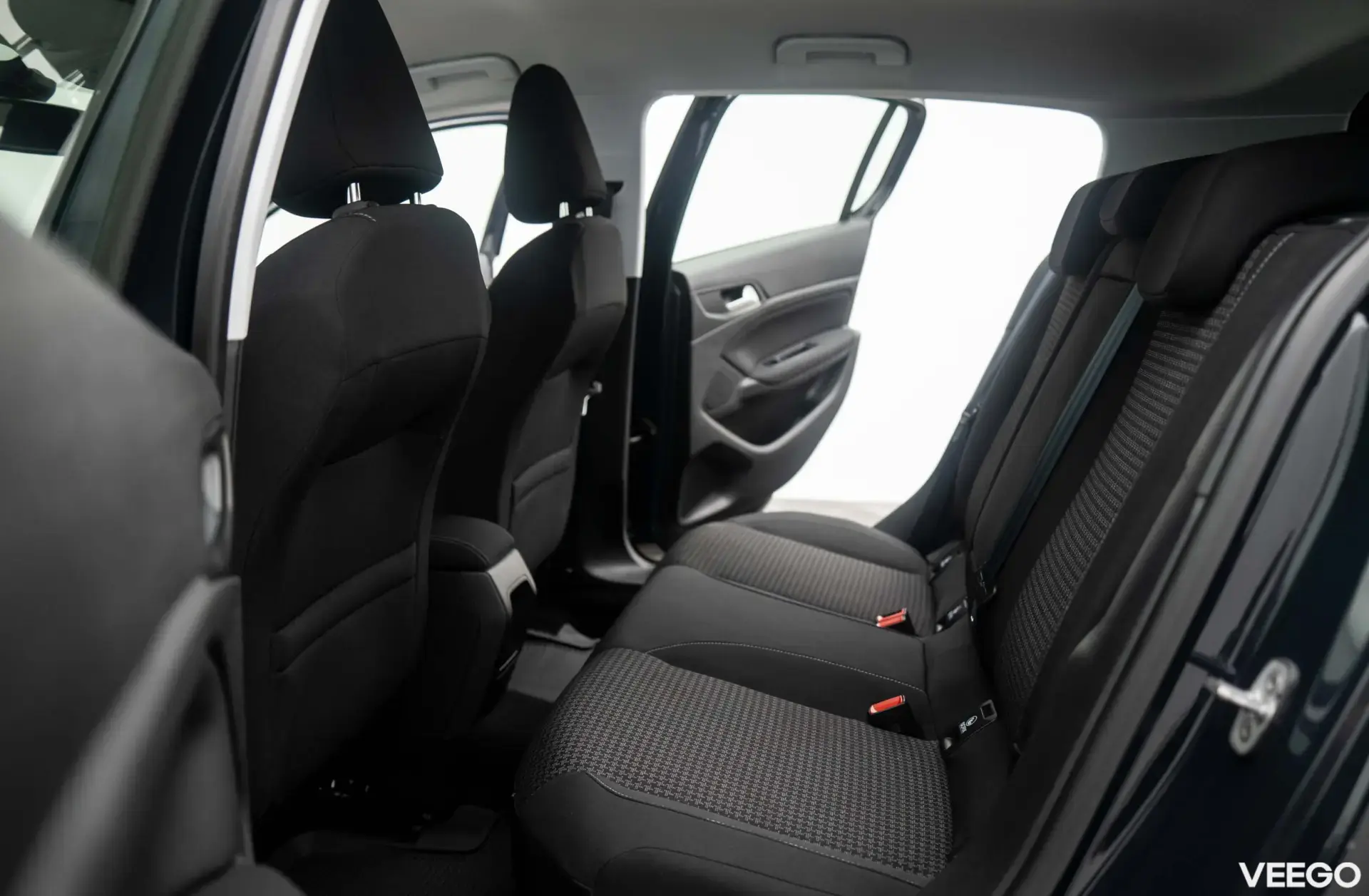 Peugeot 308 Active PureTech 130 1.2 96kW