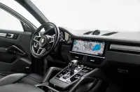 Porsche Cayenne E-Hybrid 3.0 340kW thumbnail