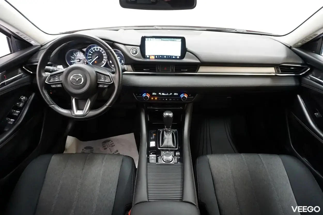 Mazda 6 - 2 121kW