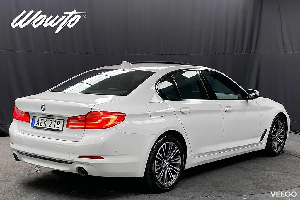 BMW 530 e xDrive iPerformance Sedan 252HK Sport Line /HiFi 185kW