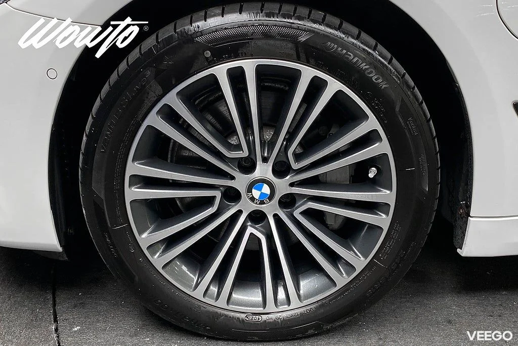 BMW 530 e xDrive iPerformance Sedan 252HK Sport Line /HiFi 185kW