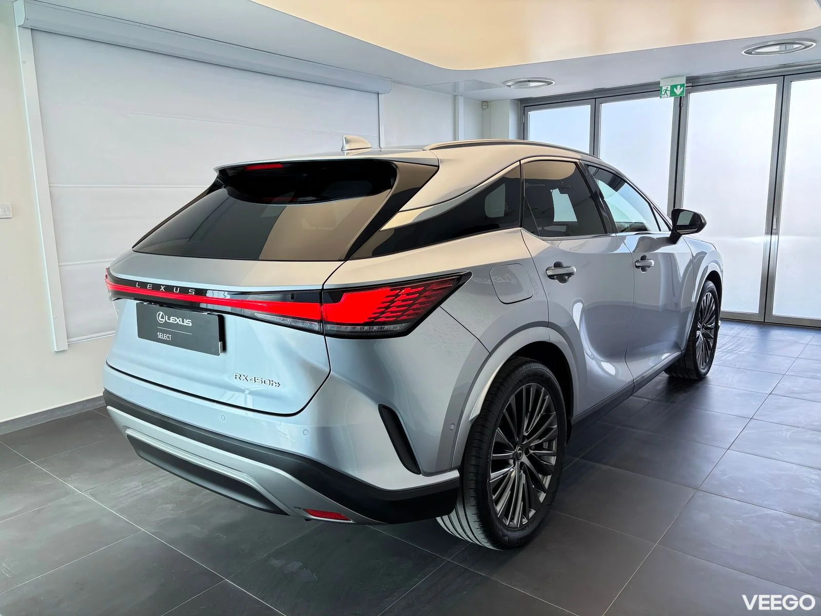 Lexus RX 450h+ - 224kW