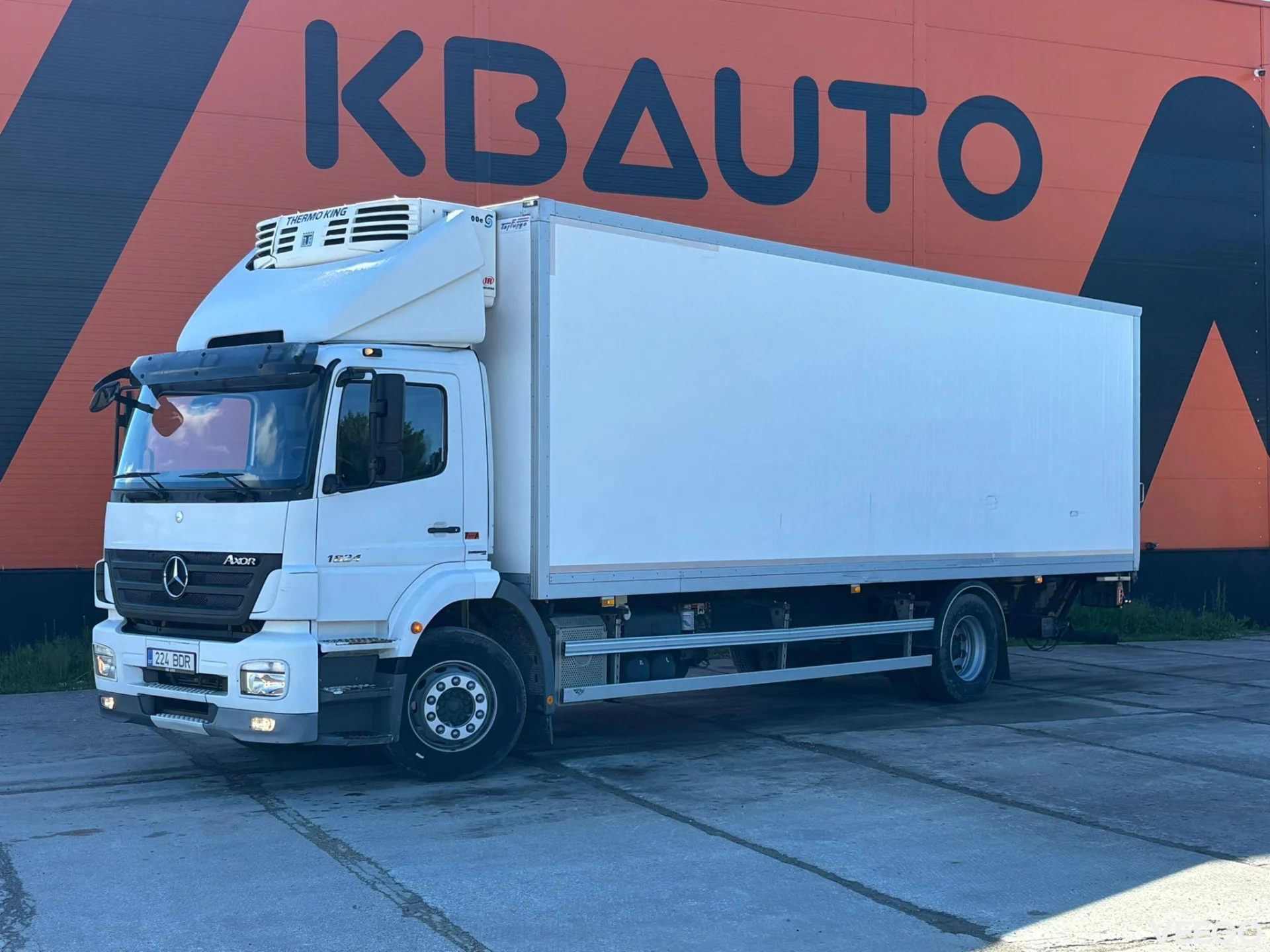 Mercedes-Benz Axor TS-500 / BOX YEAR 2020 / L=8399 mm 240kW