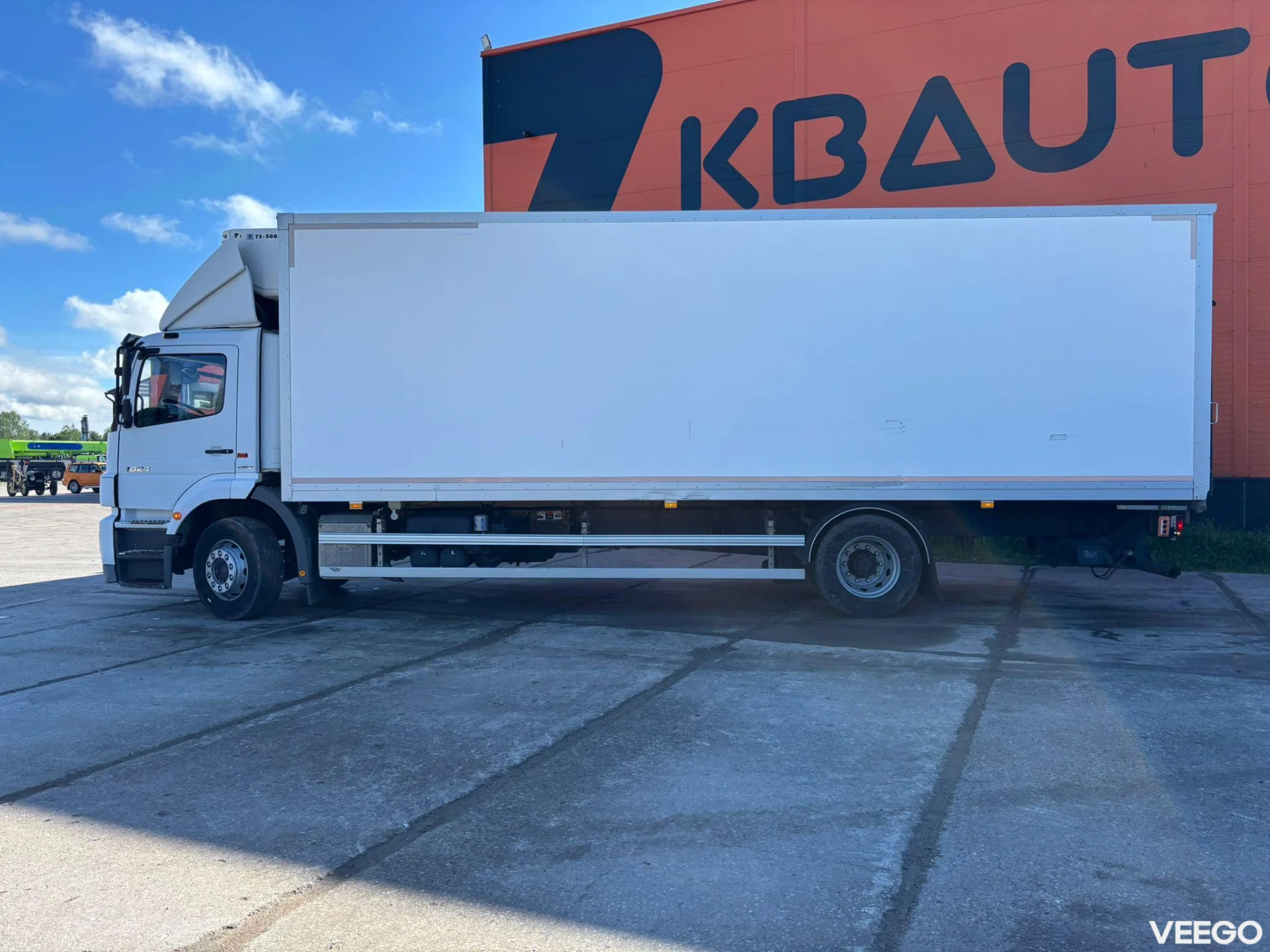 Mercedes-Benz Axor TS-500 / BOX YEAR 2020 / L=8399 mm 240kW