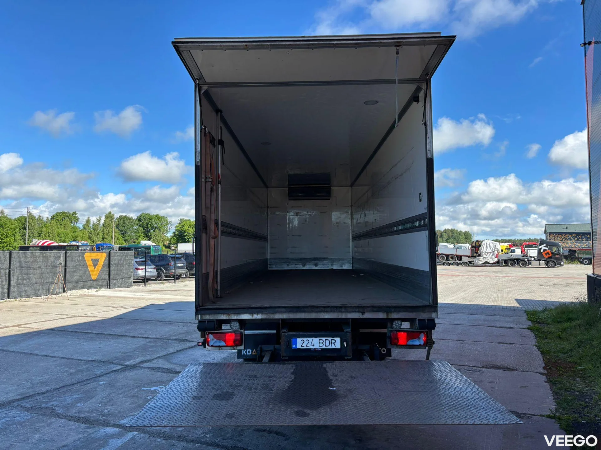 Mercedes-Benz Axor TS-500 / BOX YEAR 2020 / L=8399 mm 240kW