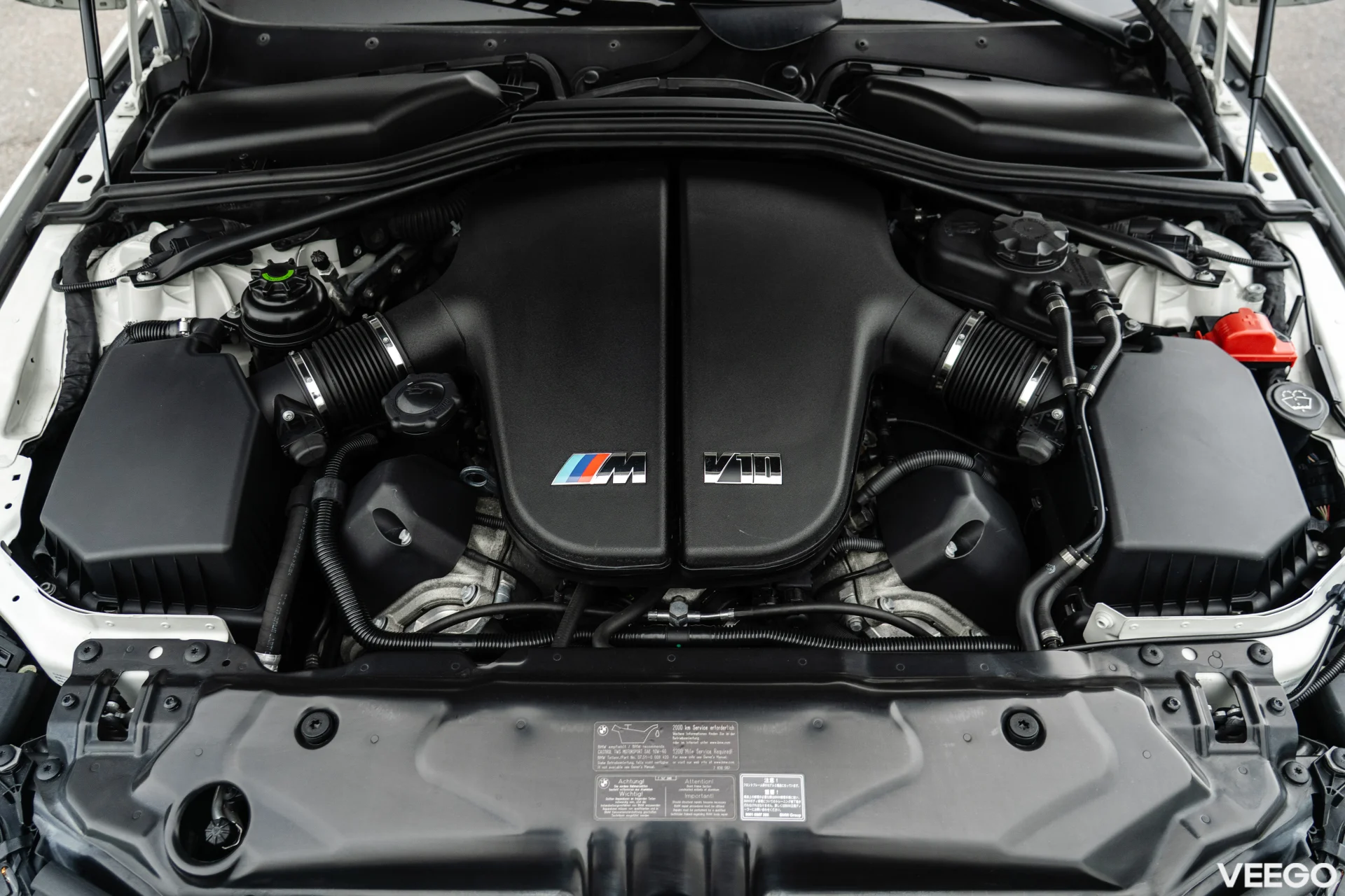 BMW M5 5.0 373kW