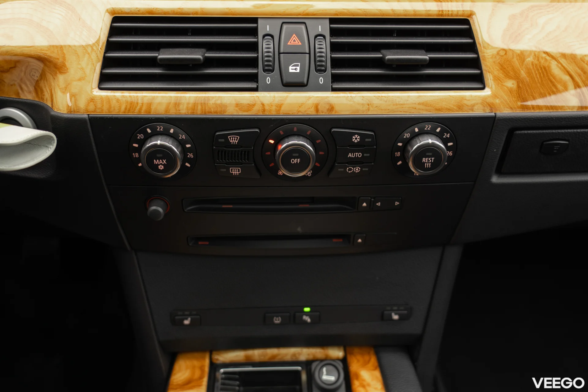 BMW M5 5.0 373kW