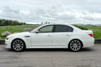 BMW M5 5.0 373kW thumbnail