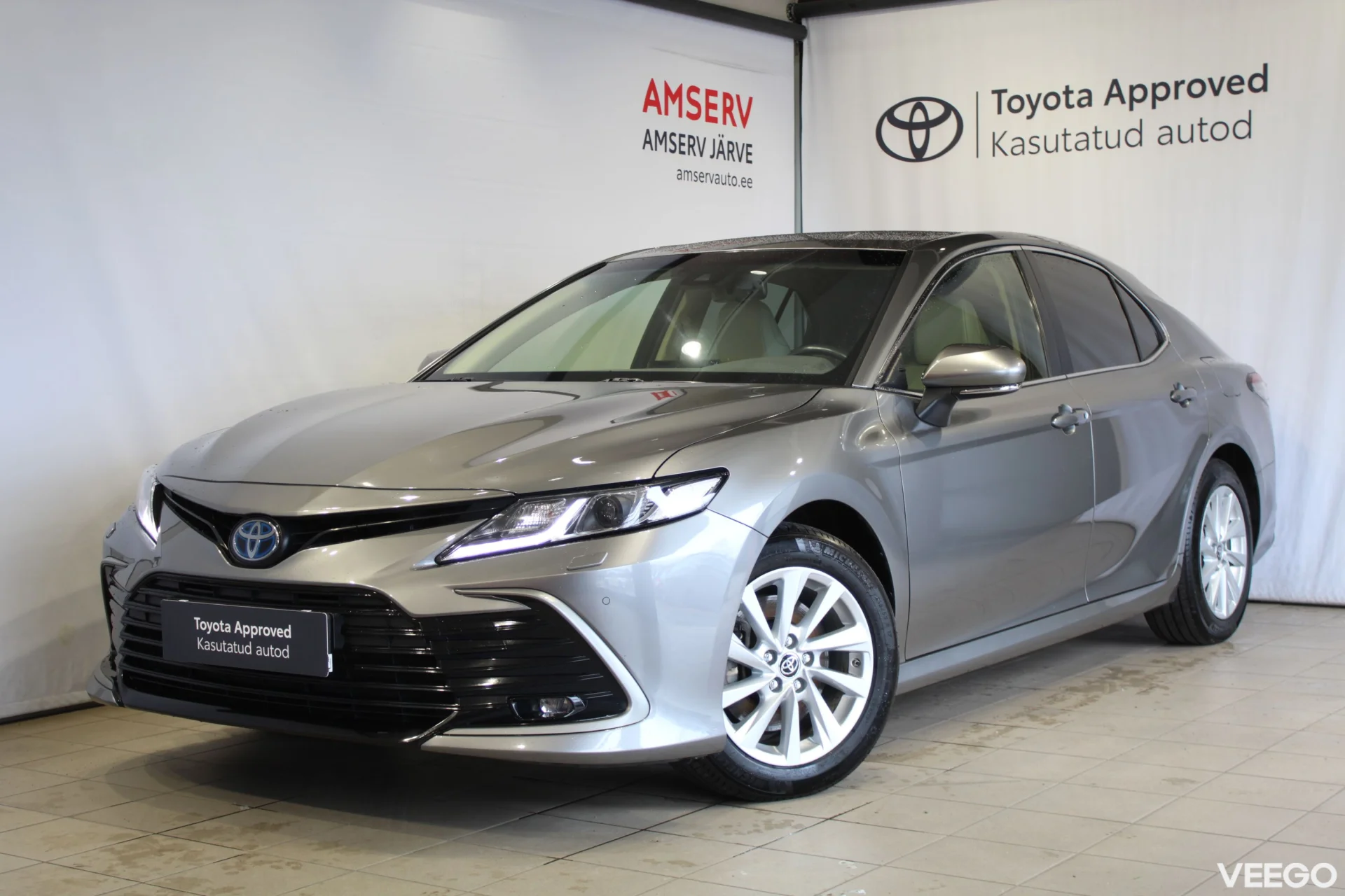 Toyota Camry Luxury Business 2.5 131kW