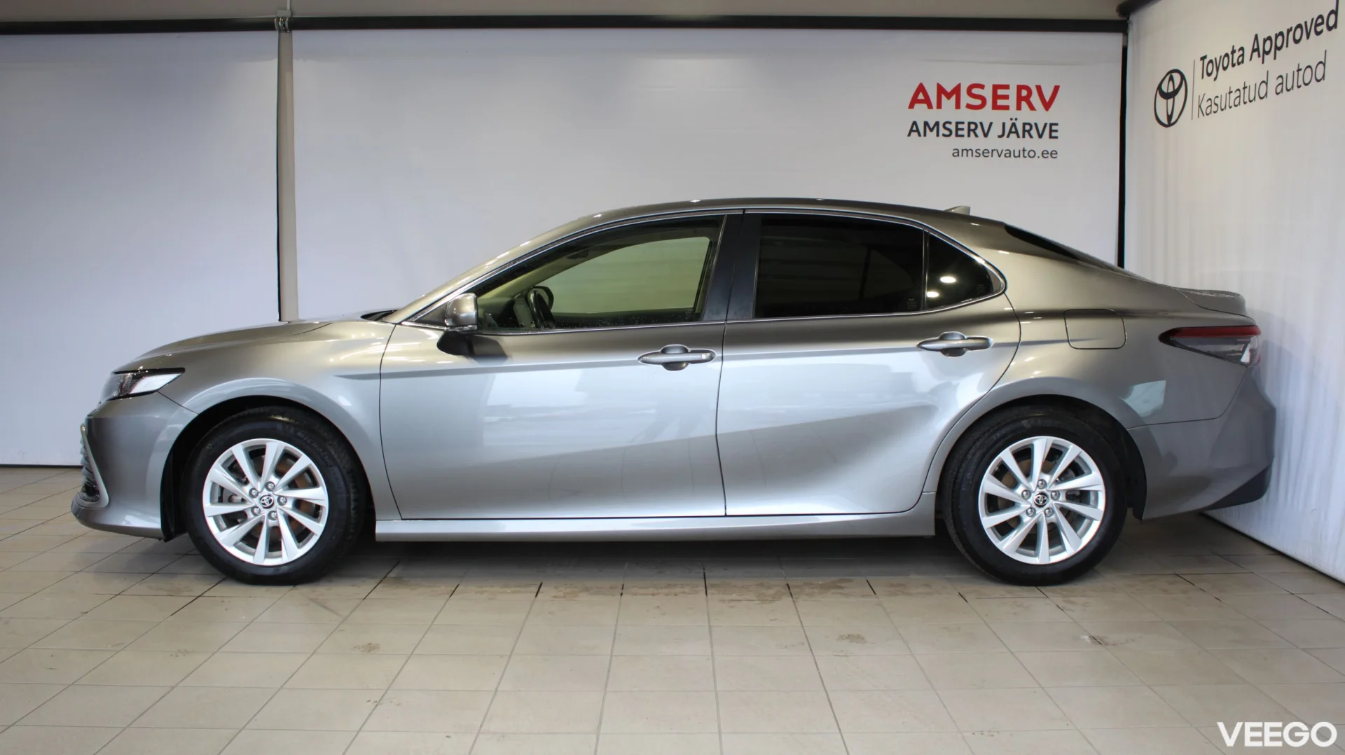 Toyota Camry Luxury Business 2.5 131kW