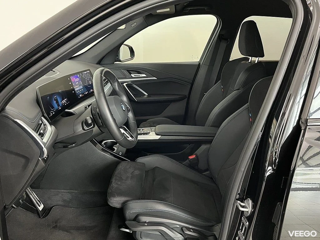 BMW X1 sDrive18i 4,95 ränta M Sport Drag Sportstolar Rattvärme 0kW