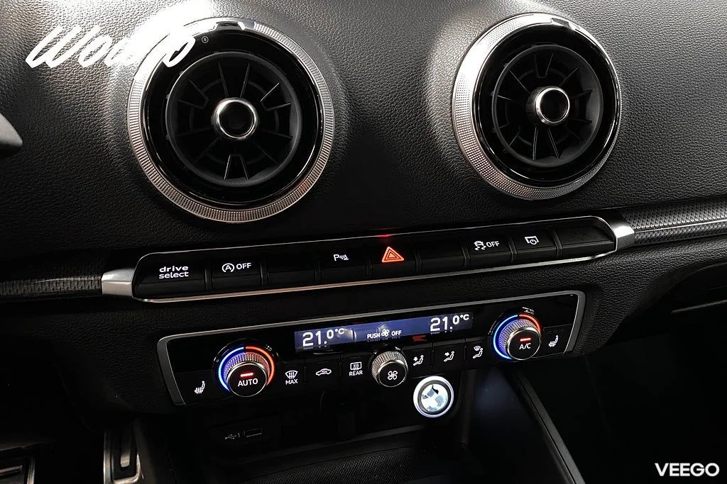 Audi RS 3 Sportback 400HK /Sportavgas /Magnetic Ride /B&O 294kW