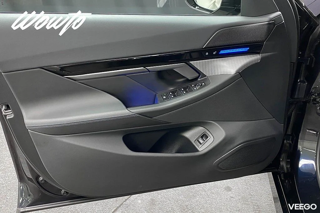 BMW 530 e xDrive Touring 299HK M-Sport /Drag /Navi 220kW