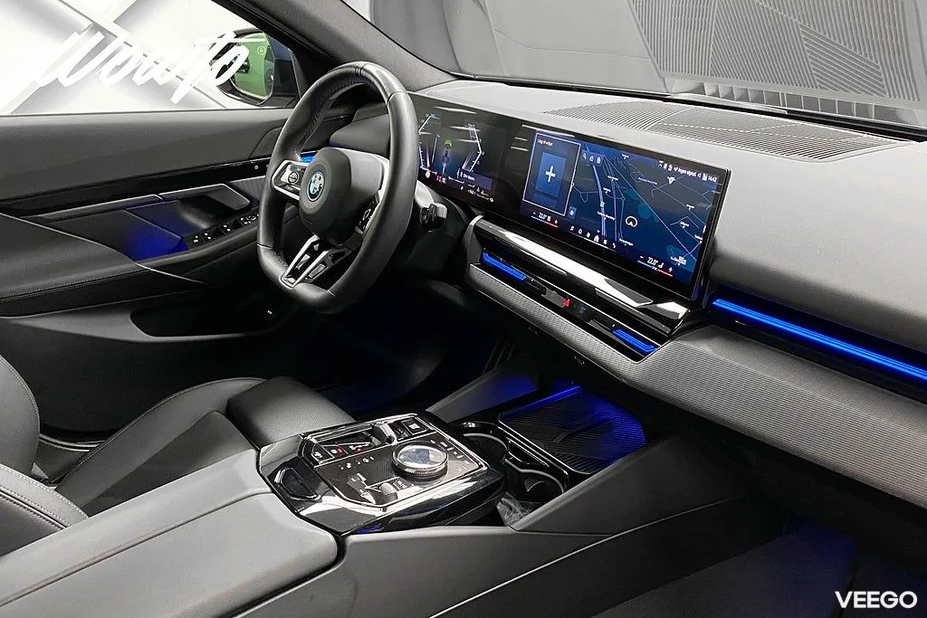 BMW 530 e xDrive Touring 299HK M-Sport /Drag /Navi 220kW