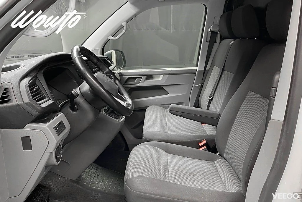 Volkswagen Transporter 2.0 TDI DSG 150HK L2 3-Sits /V-Inred 110kW