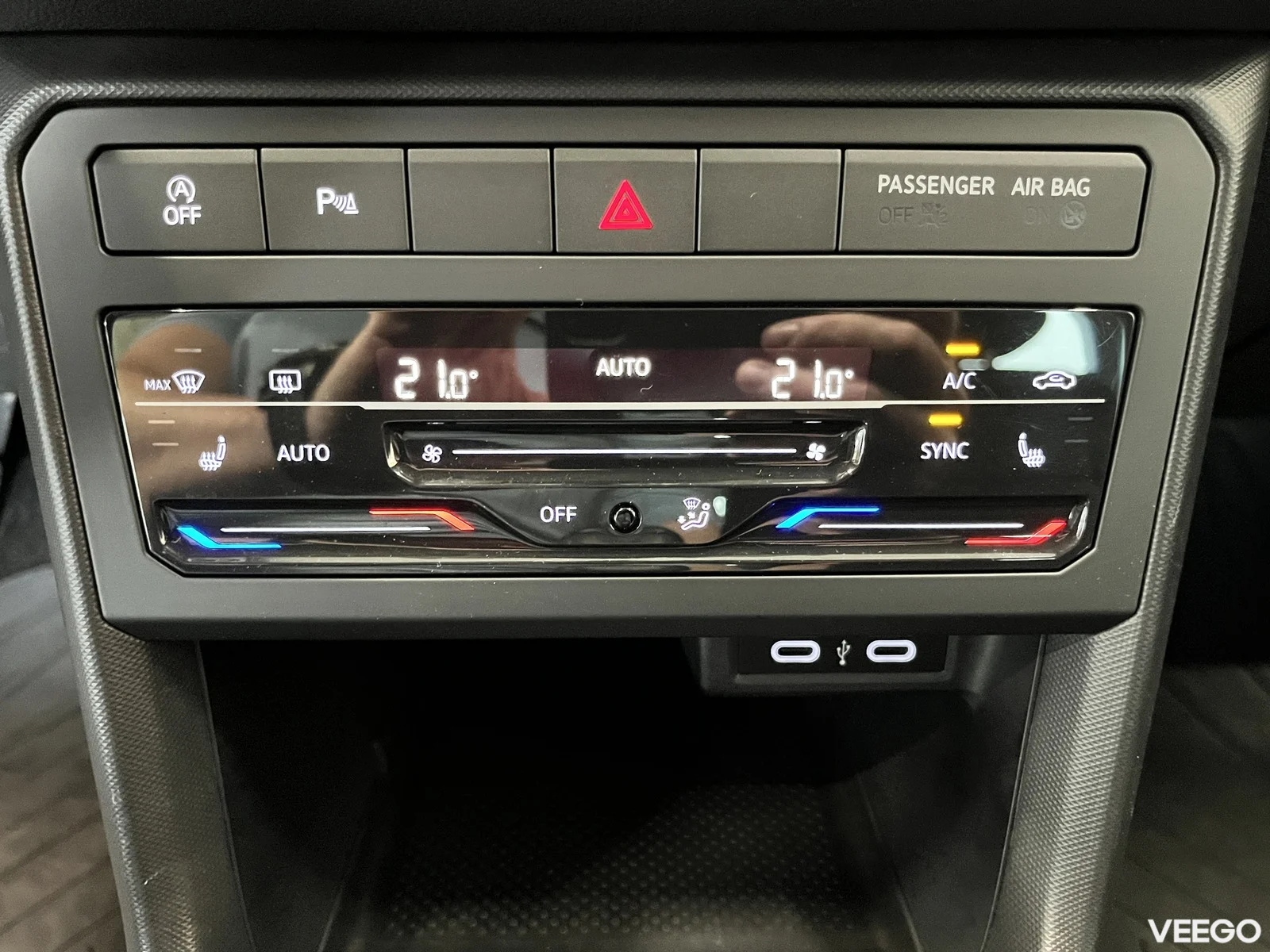 Volkswagen T-Cross 1 70kW