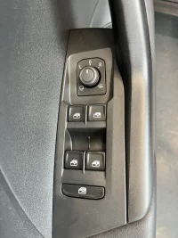 Volkswagen T-Cross 1 70kW thumbnail