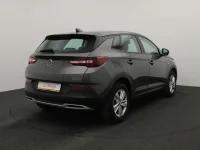 Opel Grandland X 1.2 96kW thumbnail