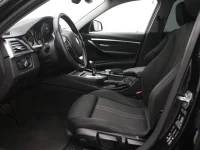 BMW 330 3 190kW thumbnail