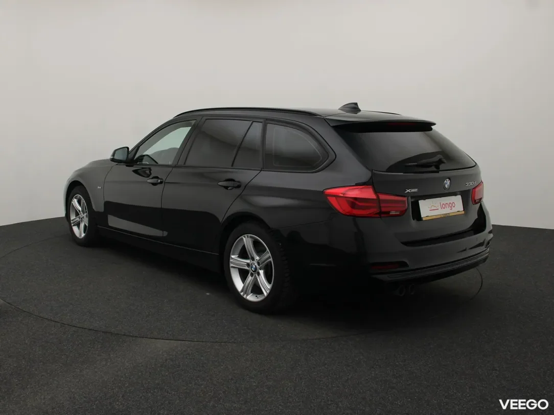 BMW 330 3 190kW
