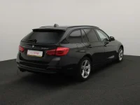 BMW 330 3 190kW thumbnail