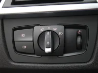 BMW 330 3 190kW thumbnail